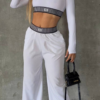 Conjunto Blanco pantalón ancho y Buso
